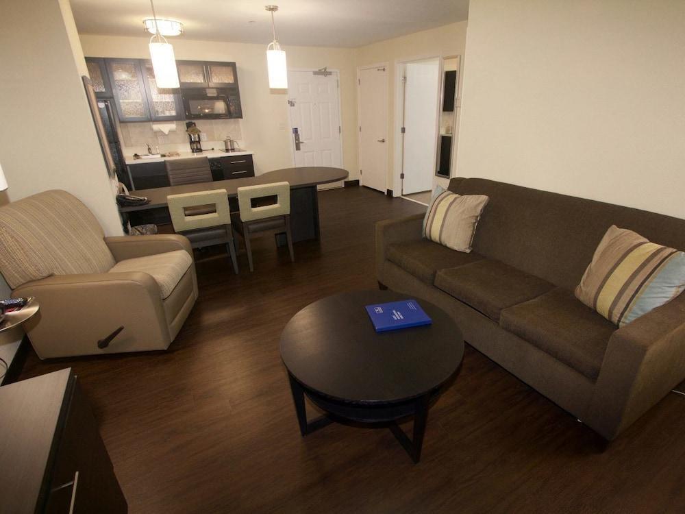 Candlewood Suites West Little Rock By Ihg Экстерьер фото